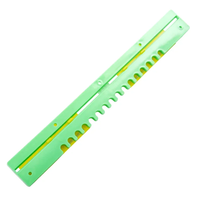 5Pcs Plastic Beehive Door Prevent Bees From Escaping Bee Box Door Hive Gate Nest Spacer Sheet Beehive Entrance Beekeeping Tools