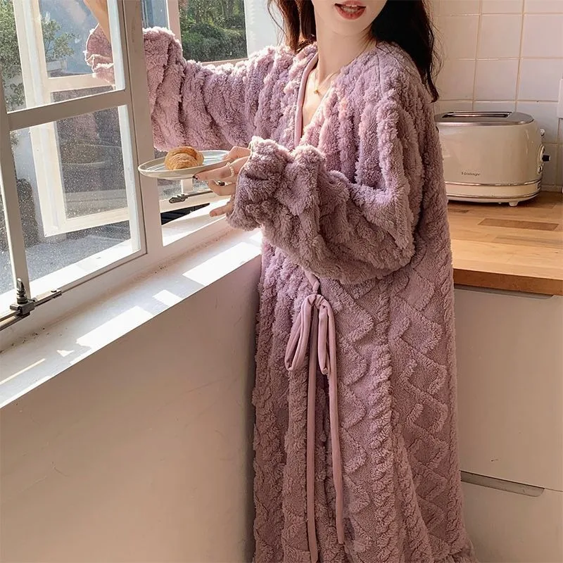 Maiden Jacquard Pattern Coral Fleece Spring and Autumn Payment Above The Knee Princess Home Dress Bathrobe Women Nightdress