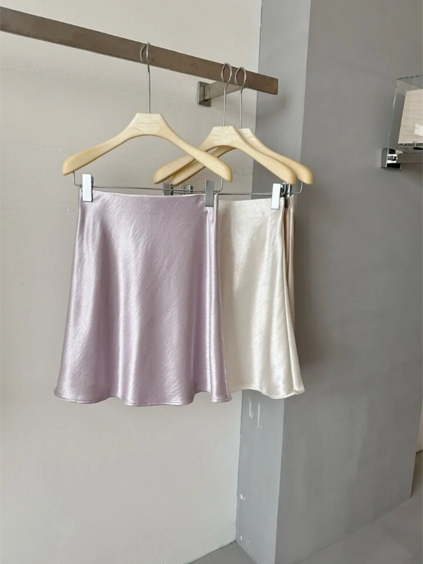 Pink Satin A-Line  Skirt High Waist Glossy Versatile Short Skirt Commute Korean Style Girls High Waist Silk Fabric