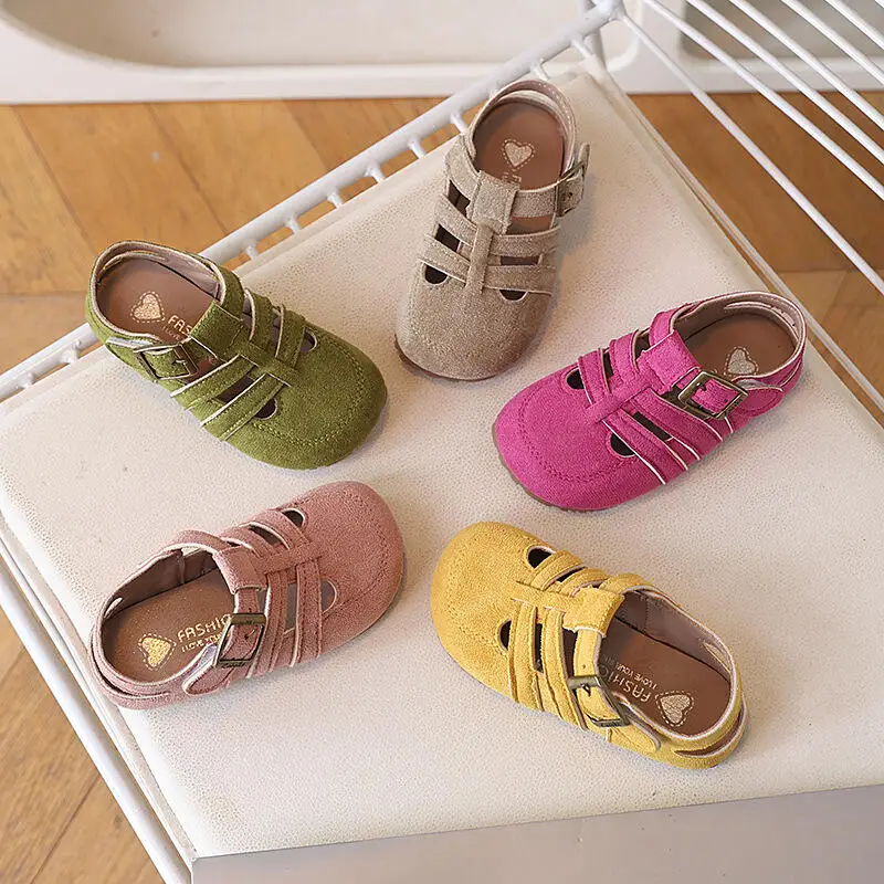 

Girl Spring Summer Sandals Child Flat Bottom Anti Slip Soft Sole Cute Princess Shoes Hot Fashion Kids Boys New Model Casual Shoe