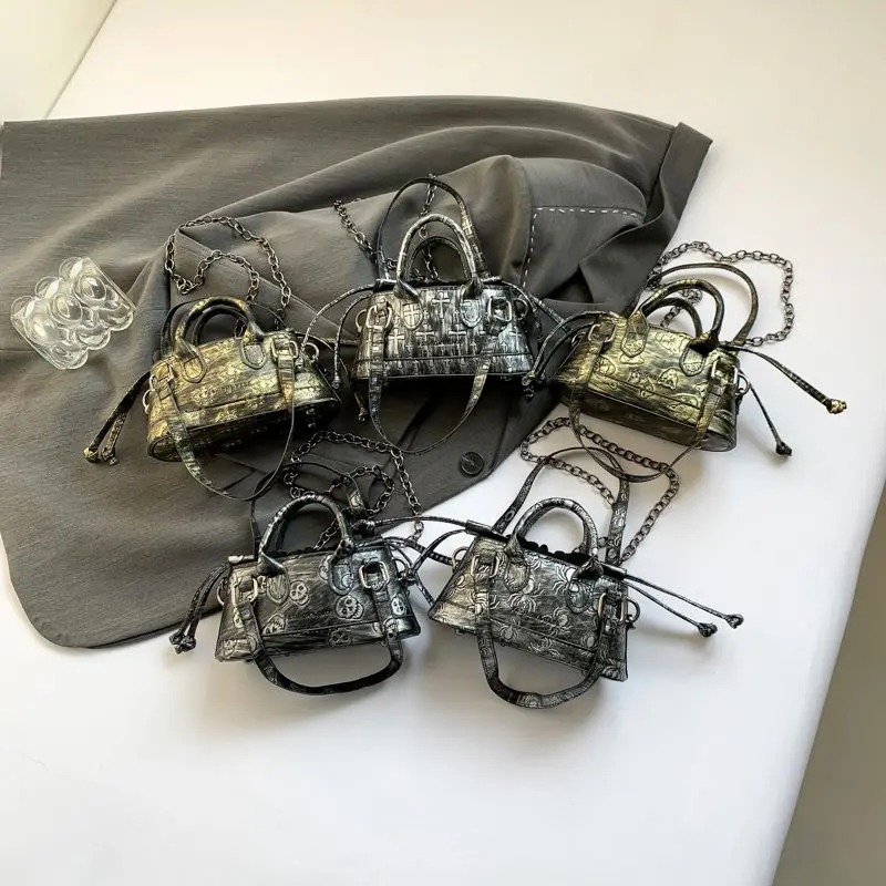 

Модная дизайнерская мини-сумка для помады в иностранном стиле, портативная сумка с леопардовым принтом, сумка-мессенджер в стиле Spice Girl, милый и дерзкий образ