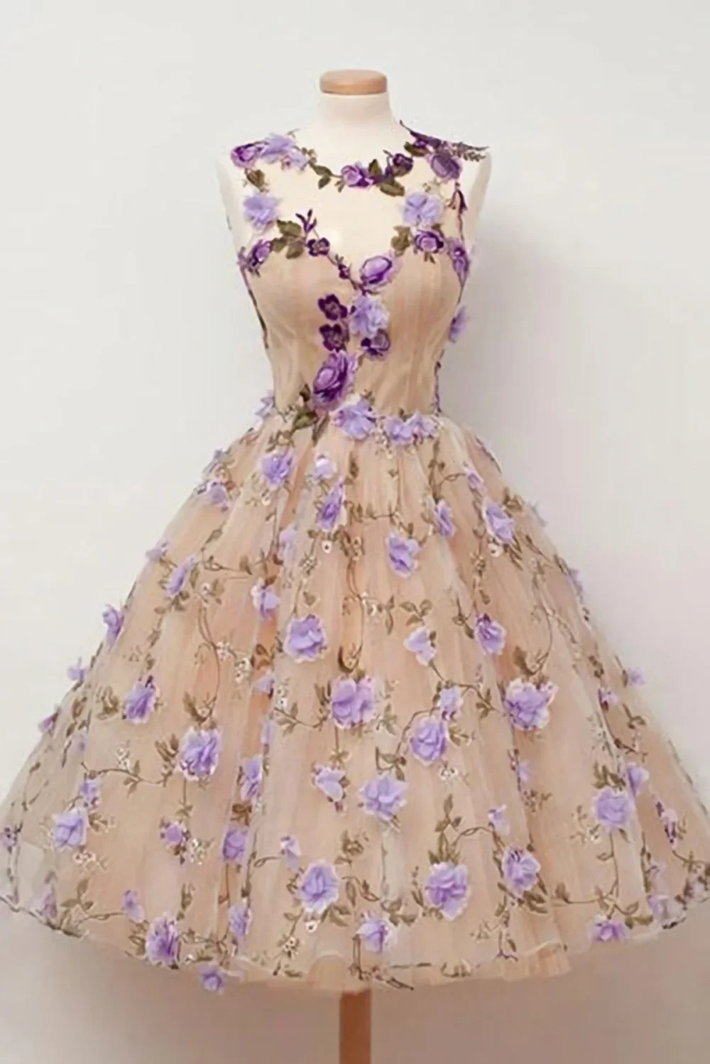 

3D Flowers Blooming Hollow Tea Wildflowers Tulle Midi Prom Dress Custom Round Neck Homecoming Dress