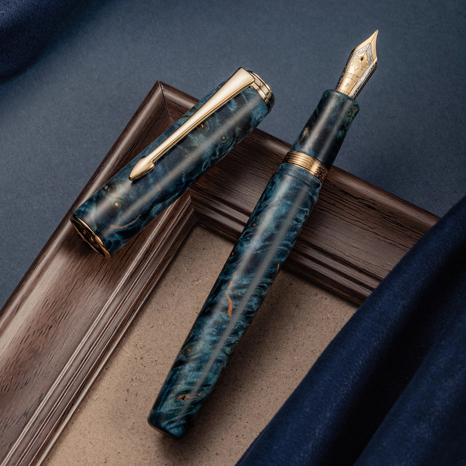 

Hongdian A7 Stabilized Wood Fountain Pen EF/F Nib Smooth Writing Office Gift Pen, Blue, Green, Red