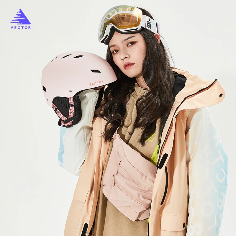 Women Ultralight Skiing Helmet Hot Sale ABS Integrally-molded Snowboard Helmet Cycling Skiing Snow Men Women