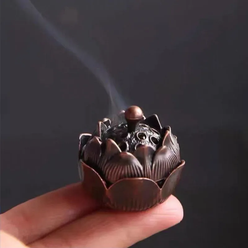 1pcs Buddhist Utensils Incense Burner Lotus Incense Censer Three Legged Copper Furnace Mini Lotus Seed Aromatherapy Stove