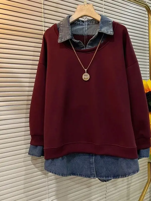 

Женская джинсовая рубашка больших размеров: свободный крой, повседневный стиль, модная осенне-зимняя одежда, комфортная рубашка свободного кроя