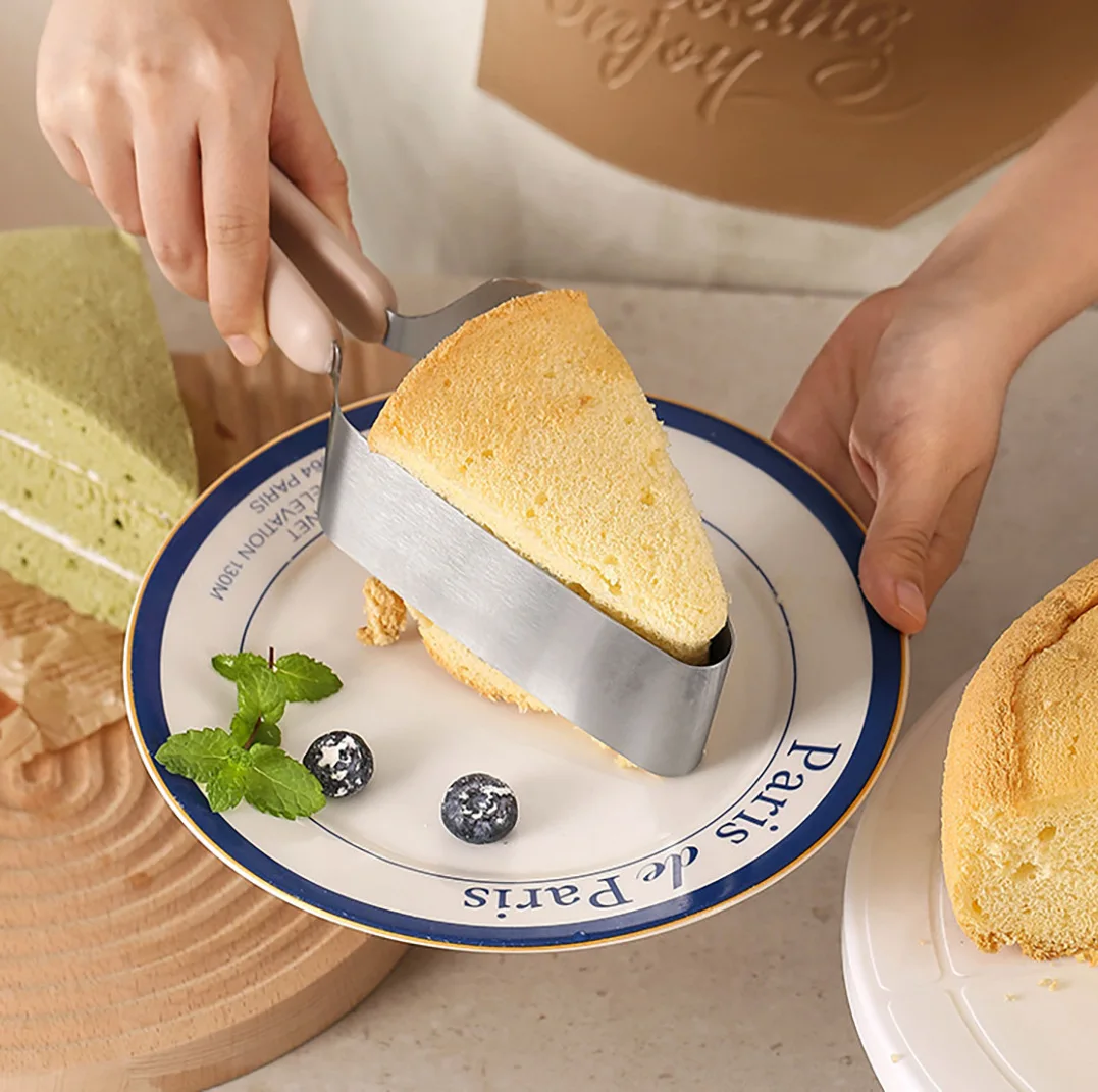 #7 Cheapest Cake Servers Deals You Can Get