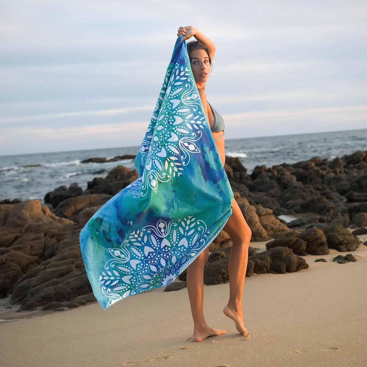 Geometry pattern Beach Towel for Family stuffs friend Gifts Quick-Dry Sand free For Bath Yoga Tourism Beach Camping Swimming GYM