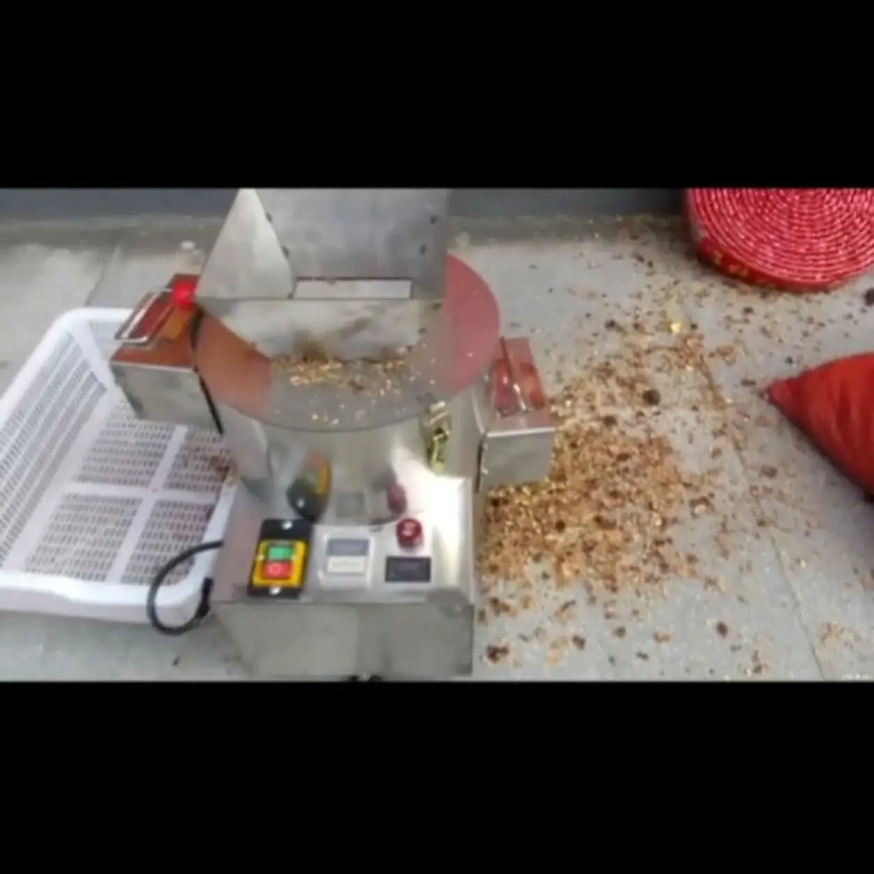 550W 16-Blade Elect…