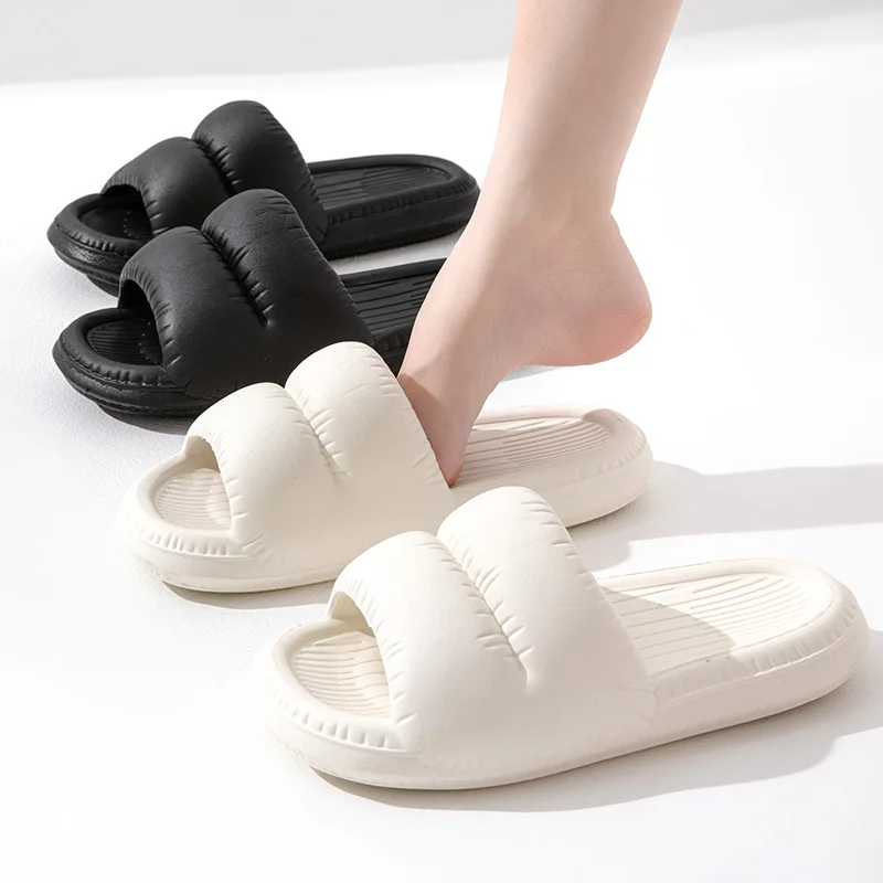 Summer New Bathroom Home Slippers Men Fashion Soft Sole EVA LightweightIndoor Slides Woman Sandals  Non-slip Flip Flops