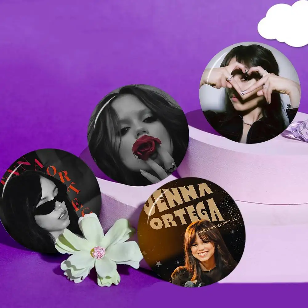 Actor J-Jenna Ortega Creative Tinplate Soft Button Pins Animal Icon Brooch Lapel Backpack Badge Accessories Pin