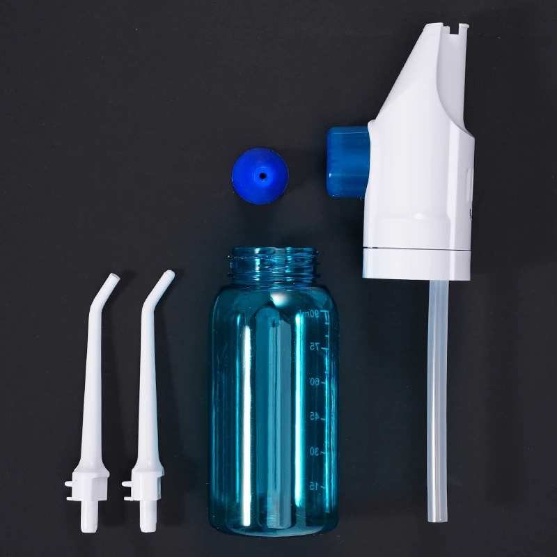 Portable High Pressure Oral Irrigator Household Manual Water Dental Floss Toothpick Style Deep Cleaning Water Flosser view 3
