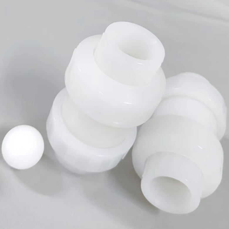 中国製高品質1/2インチ～2インチ ダブルユニオンソケットPVDFボールチェックバルブ DN15～DN50 PVDF垂直チェックバルブ ダブルユニオン付き