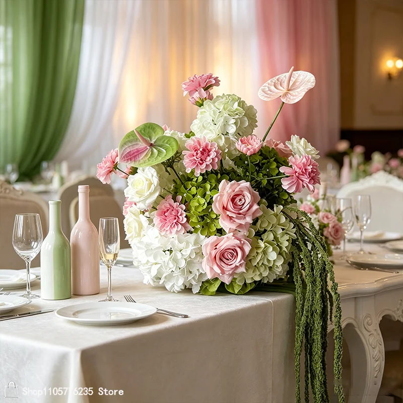 Rosa-weiße Hortensien-Rosen-Anthurien-Kunstblumen-Arrangement Hochzeitstisch-Mittelstück Hängender grüner Amaranthus Partydekoration – Detail 1