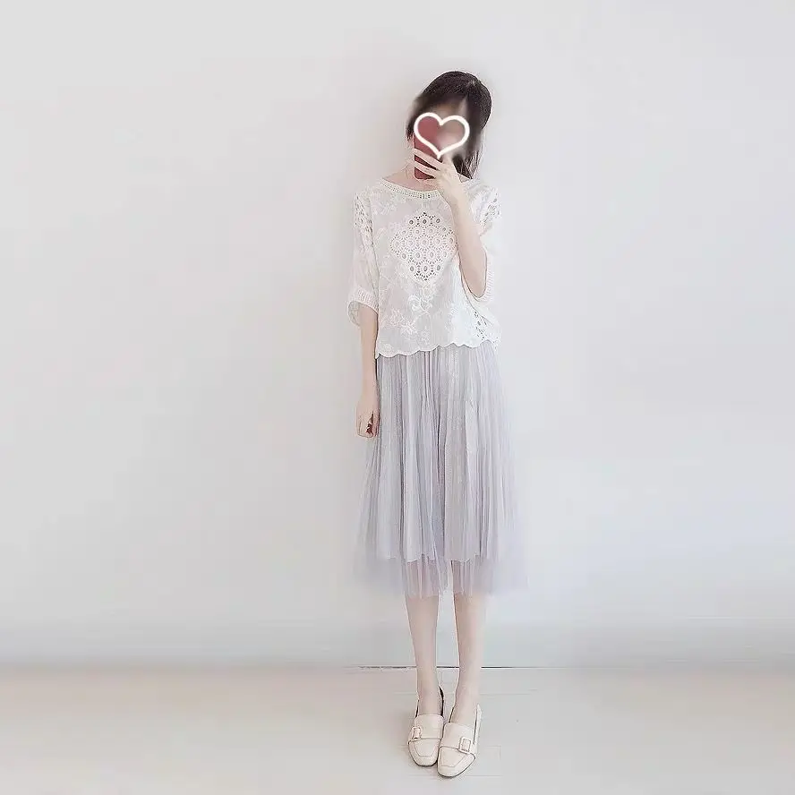 Women's Summer New Top Solid Sexy Round Neck Hollow Lace Short Sleeve Shirt Fashion Splice Plus Size Blouse Loose Tops Z122 view 2