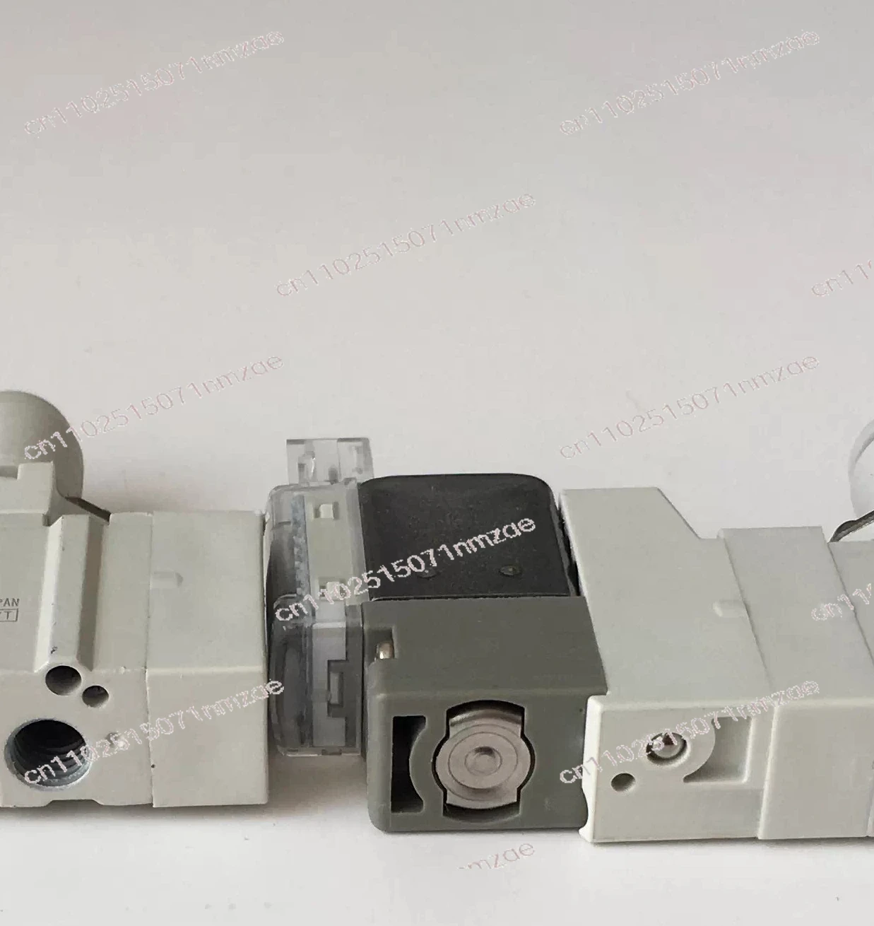 SY3120-5MZE-C4 Solenoid Valve Cutter Table Cutting Machine Head Pneumatic Valve
