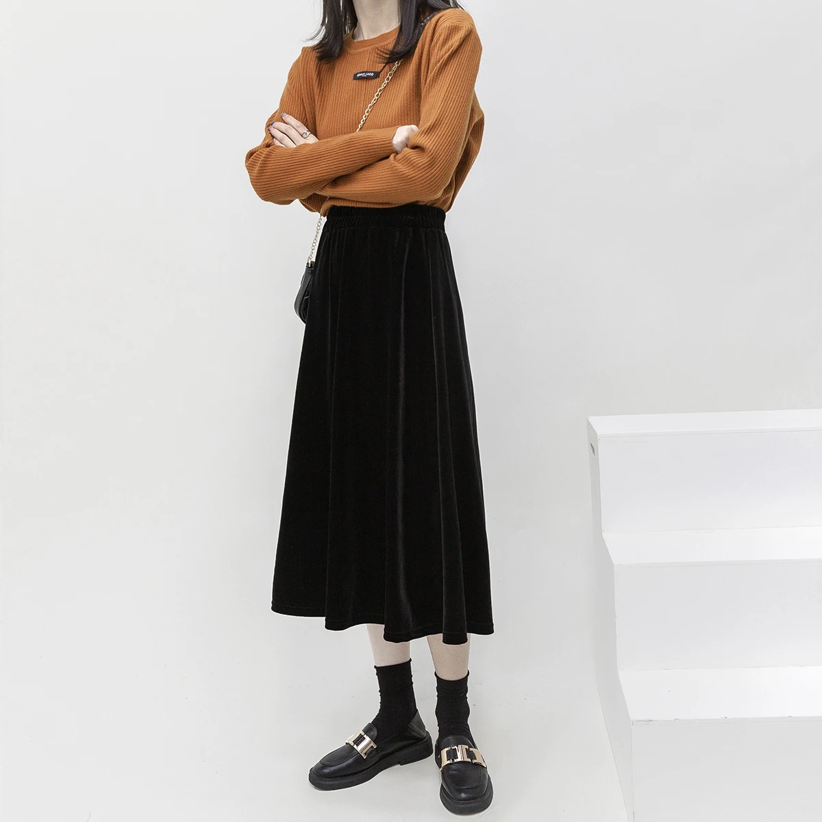 الشتاء مطوي تنورة طويلة المخملية أزياء الربيع عالية الخصر الصلبة القطيفة التنانير مكتب السيدات أنيقة خمر التنانير زائد الحجم #3