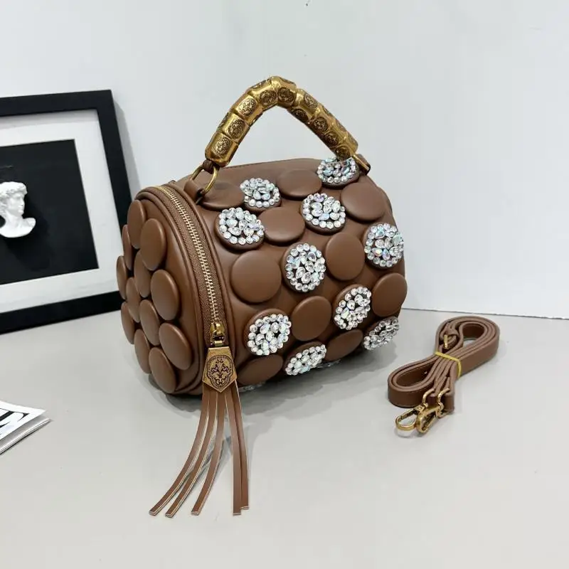 Neue Modische Handtasche mit Diamantbesatz Kleine Quadratische Tasche Schulterriemen Schnalle Zylinder-Kissentaschen für Damen – Detail 6
