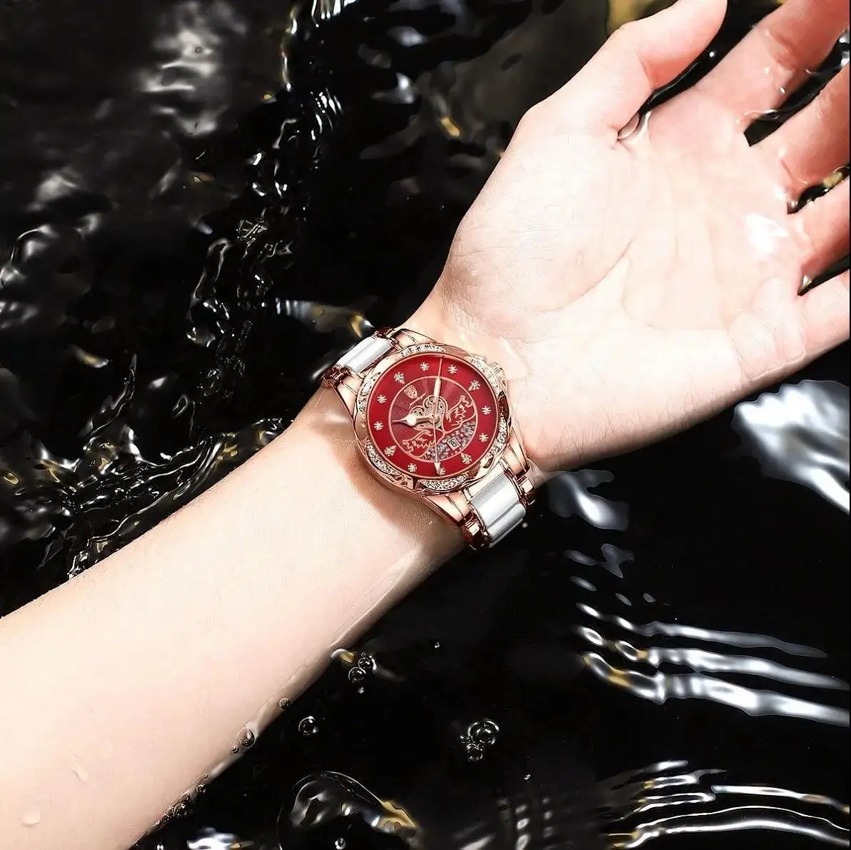 Women  Rose Gold Wine Red Watch Top Brand  Luxury Quartz Clock Ladies Fashion Casual Bracele Date Leather  Little Swan Wrist