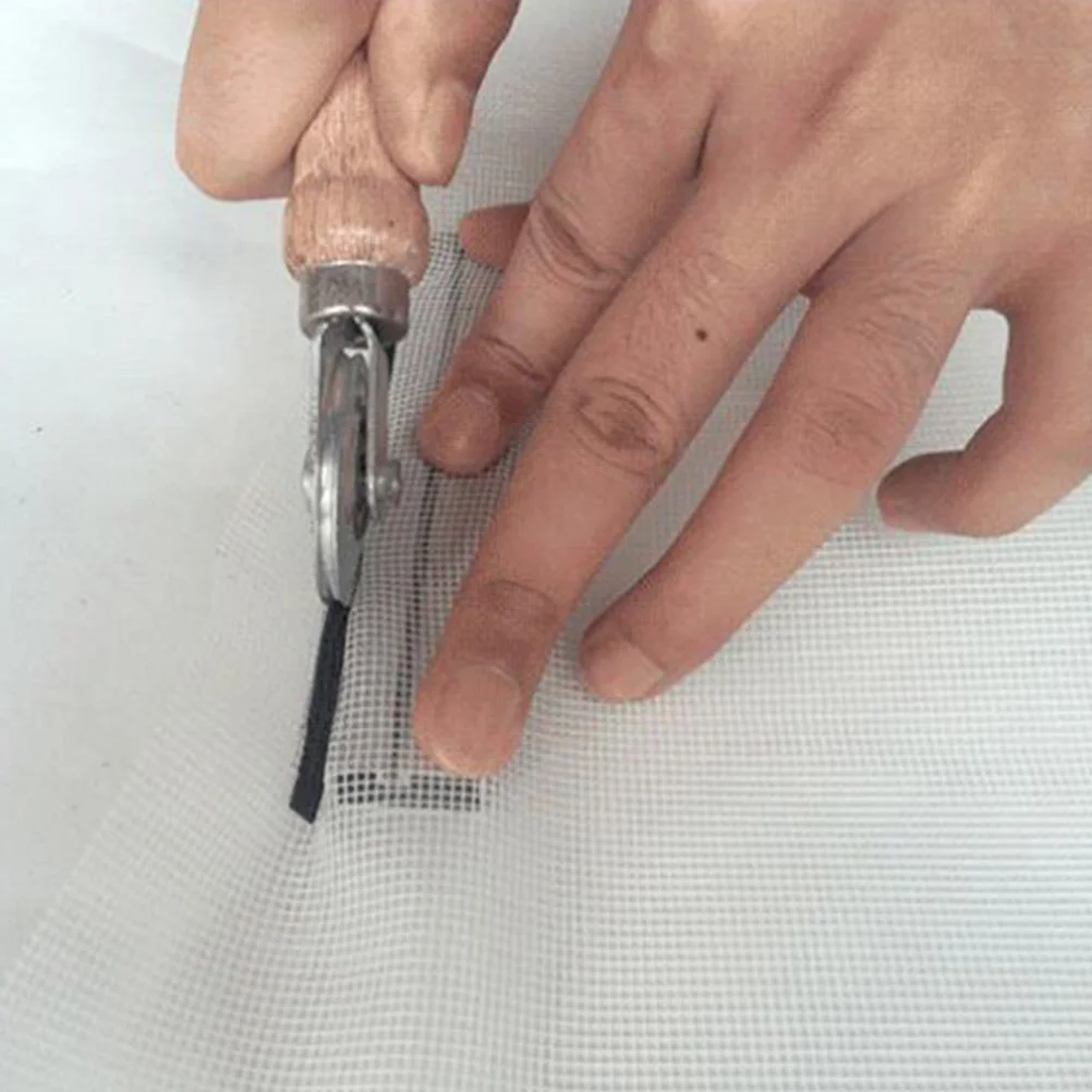 

Professional Screen Pressure Roller Stainless Steel Bearings Wooden Handle Multi-Purpose Concave Wheel Pressing Roller for Thick