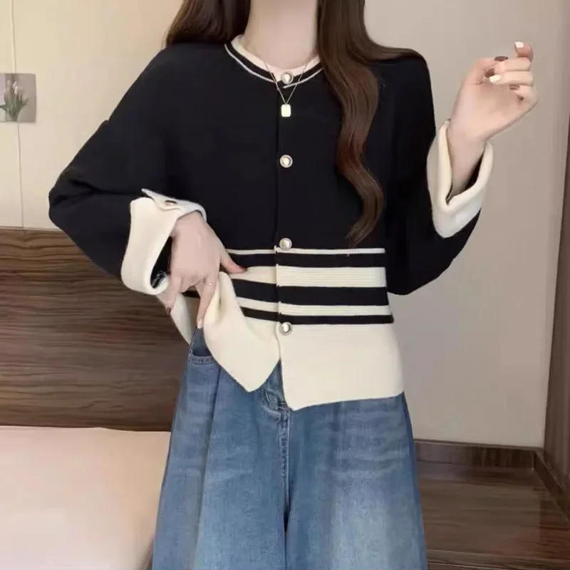 2024 Women's round Neck Sweater Long Sleeve Autumn and Winter New Soft Glutinous Loose Color Matching Striped Knitted Cardigan