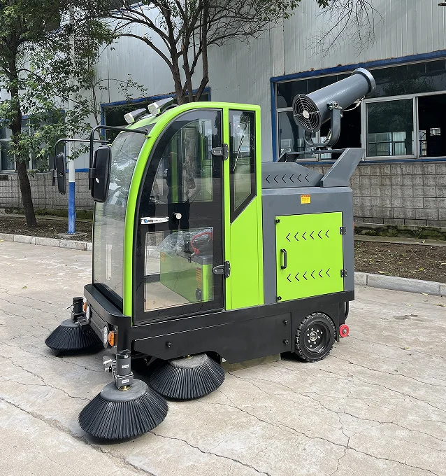 Fully Enclosed Ride-On Sweeper Industrial  Cleaning Equipment High-Efficiency Vacuum Water Spray Integrated Sweeping Machine