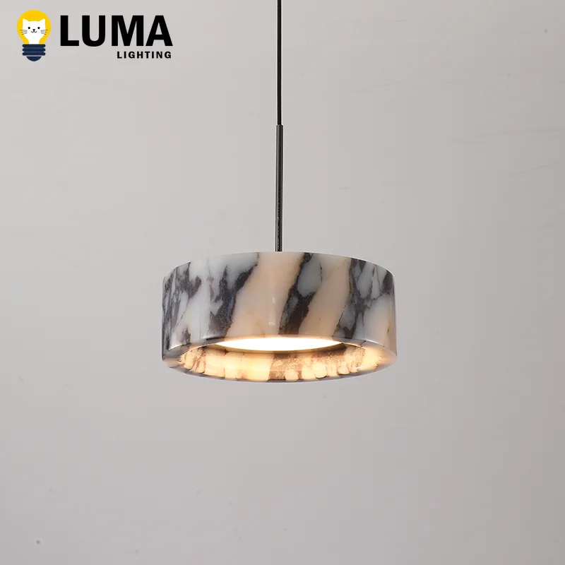 Lámpara colgante de mármol Calacatta de diseño italiano de lujo, luz colgante redonda de piedra blanca y negra para mesita de noche de dormitorio, isla de cocina