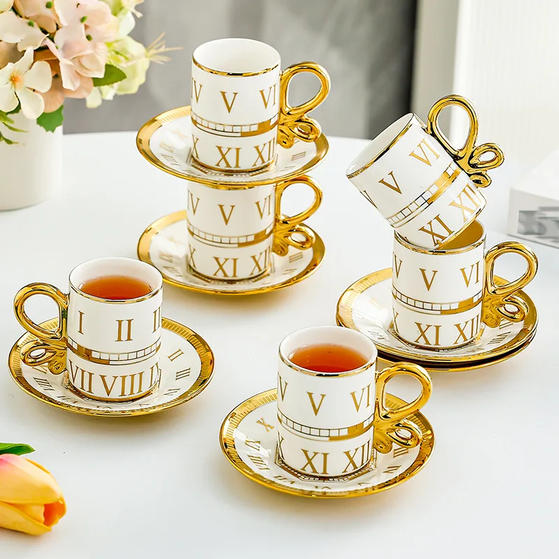 Tasses à café en céramique de luxe légères de Style européen, avec plat, tasse de bureau, ensemble de tasses à thé de l'après-midi à bords dorés, verres ménagers