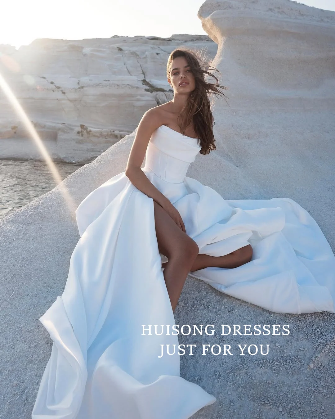 HUISONG Customized Satin Wedding Dresses Sleeveless Strapless Side Split A-Line Beach Bridal Gown vestidos de novia