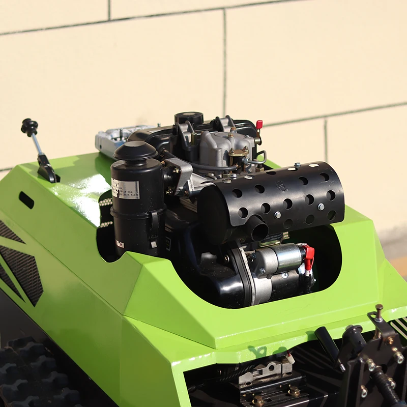 وحدة تحكم صناعية لاسلكية معتمدة من CE EPA جزازة العشب الزاحفة الأوتوماتيكية مع مولد روبوت نظام جديد للتحكم عن بعد