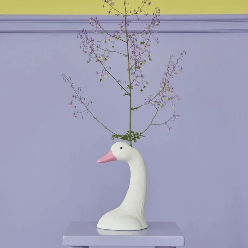 Hot Sell Nordic Instagram Swan White Ceramic Vase Decoration Creative Pink Goose Simple Modern Soft Decoration