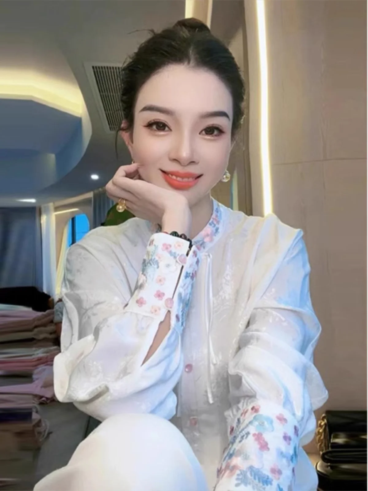 Ele White مطرزة الوقوف طوق irt المرأة ربيع الخريف عالية Faion ريترو Zen Sle زر حتى الصينية التقليدية... #1