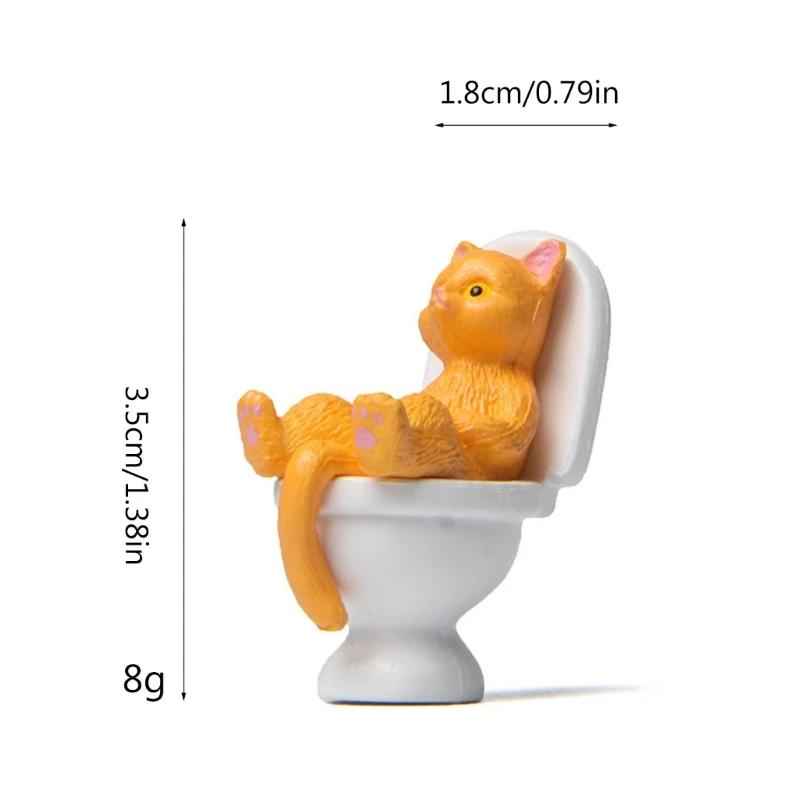 Gatto in resina sulla toilette ornamenti paesaggistici figurine di animali dei cartoni animati per decorazioni domestiche mini