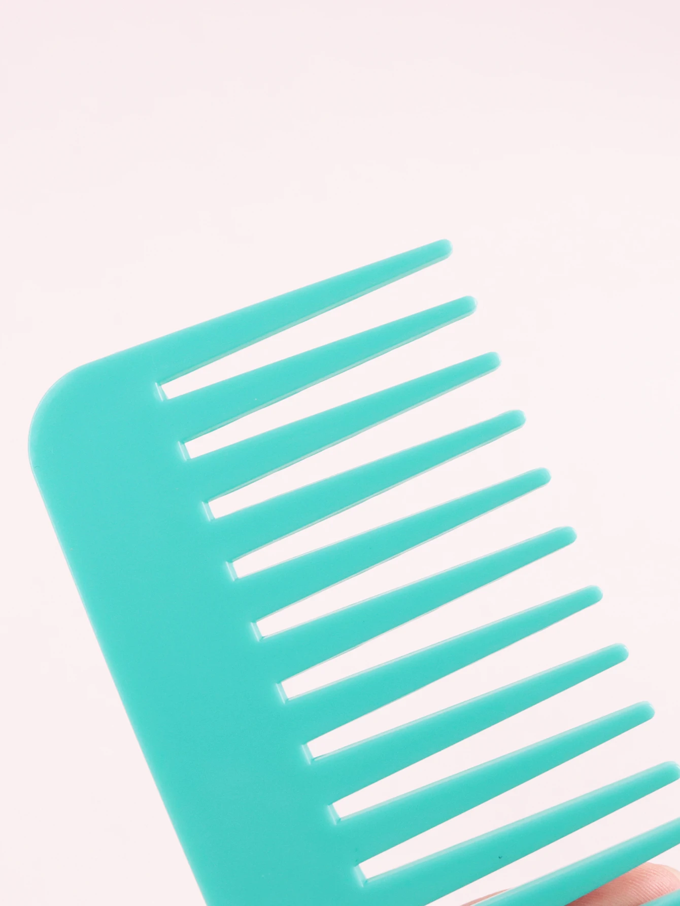 1 Thick Plastic Heat-Resistant, Anti-Static Long Toothed, Wide Toothed Salon Hairstyle Comb Special for Real Hair Wigs