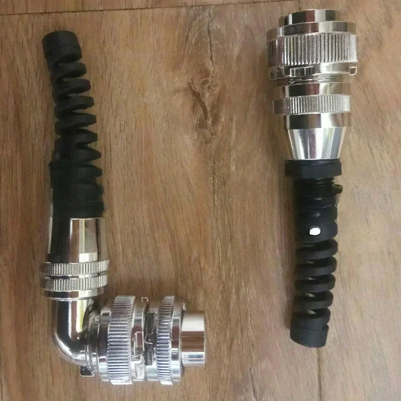 

Laying Machine Leveling Line Plug