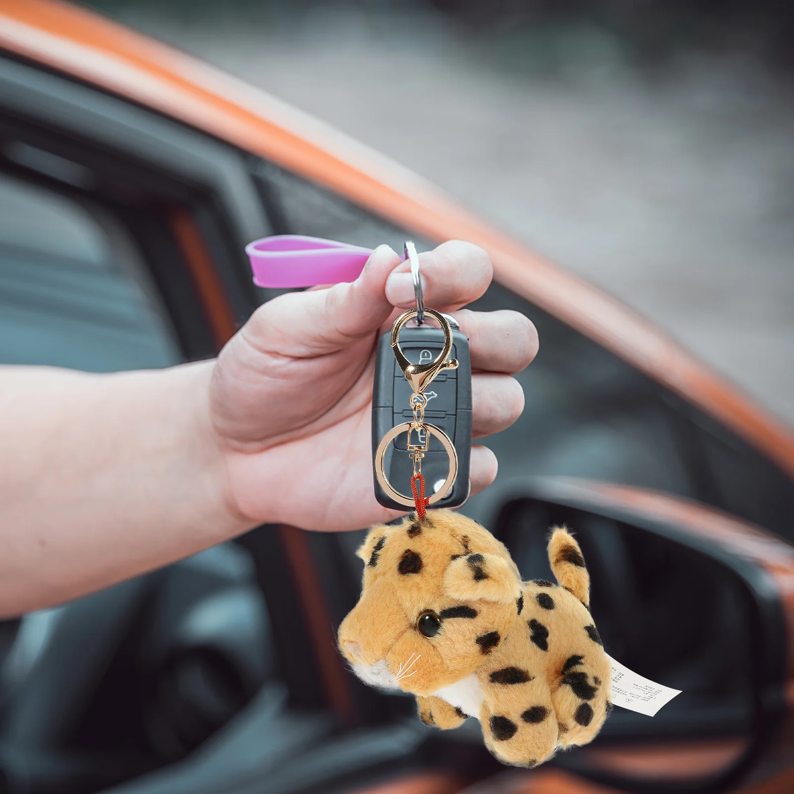 子供のための動物のぬいぐるみキーホルダー、車の装飾ペンダント、バッグ用品、ぬいぐるみ