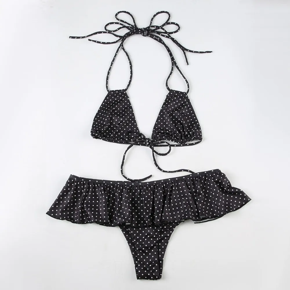 Lässiger, gerüschter Bikini-Anzug, schmale Passform, Schnür-Badebekleidung, Neckholder, tiefer V-Ausschnitt, gepunkteter Badeanzug, heißes Mädchen