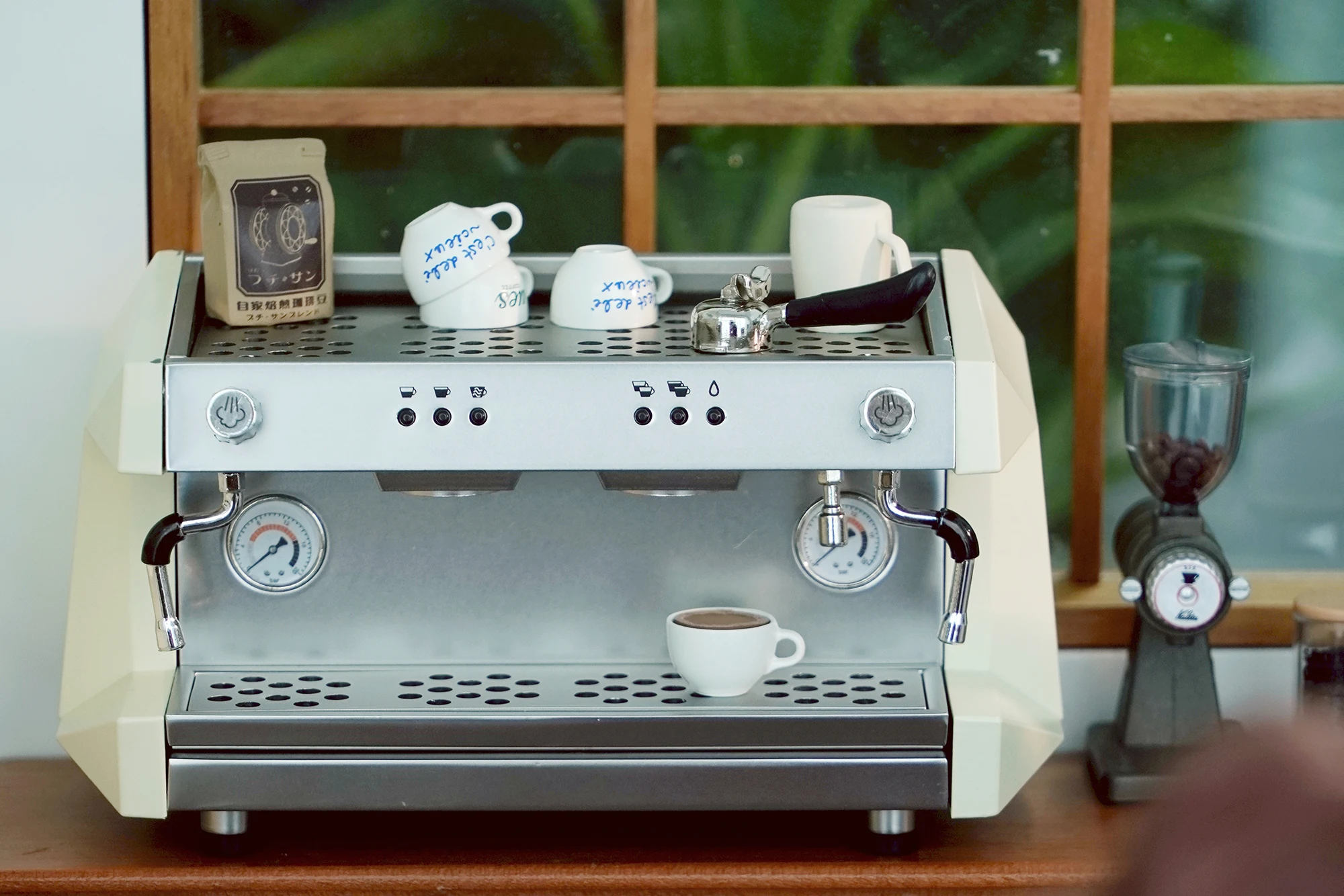 Mini Commercial Coffee Machine 1/6 Doll House Model Furniture Accessory for Collectible Dollhouses