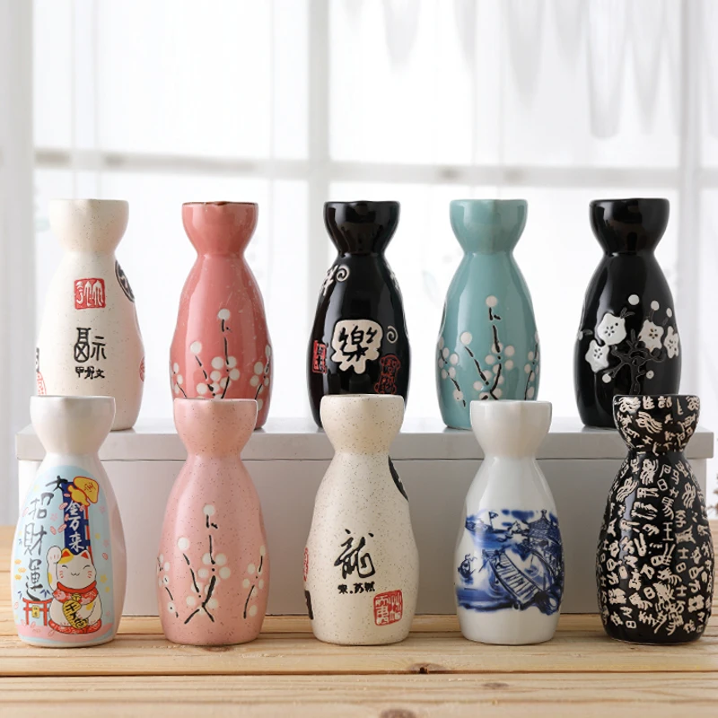 2 Pcs Ceramic Japanese Style Sake Drinkware Maneki Neko Sake Bottle 150ml Tokkuri Sakura Liquor Sake Dispenser Wine Bottle