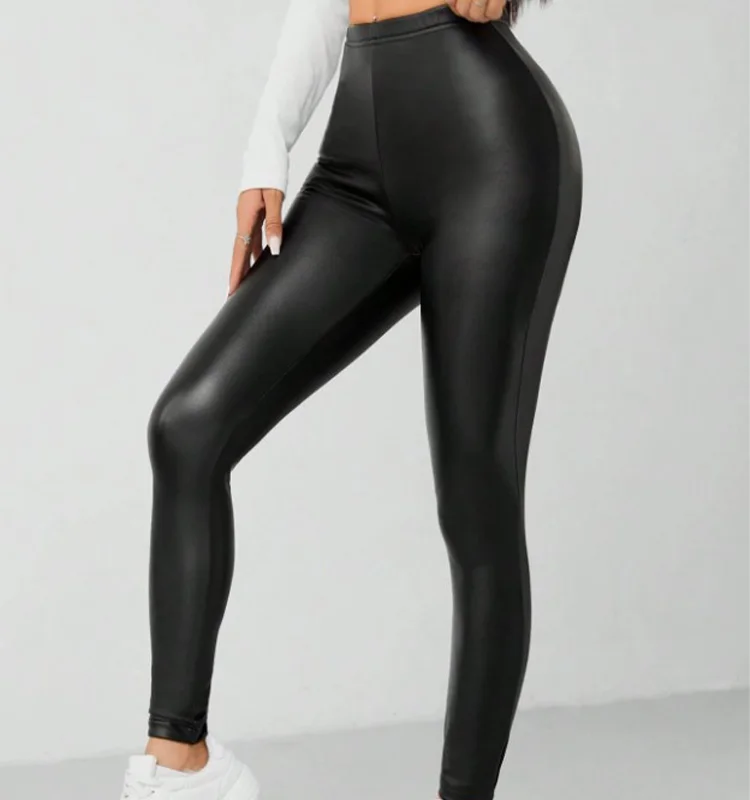 

Womens directed elegant vacation high-end PU synthetic leather and velvet autumn and winter cropped pants