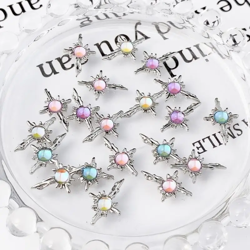 10 ชิ้นประกาย 3D Alloy Silver Cross เล็บ Charms จํานวนมากที่มีสีสันรอบ Rhinestone ตกแต่งเล็บเล็บ DIY อุปกรณ์เสริม