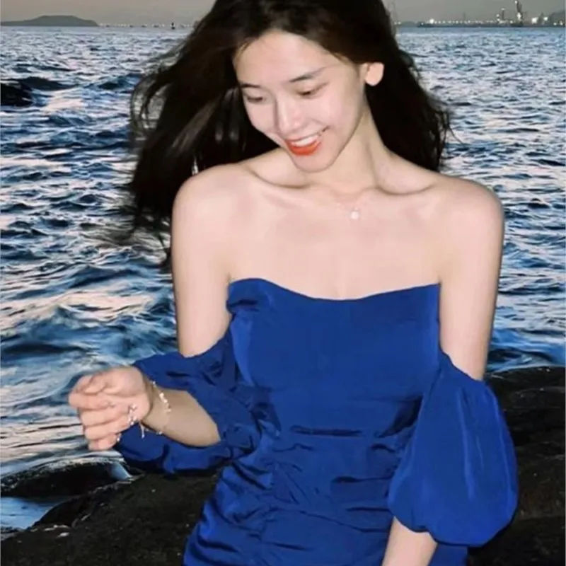 Seaside holiday blue one-shoulder puffy sleeve dress