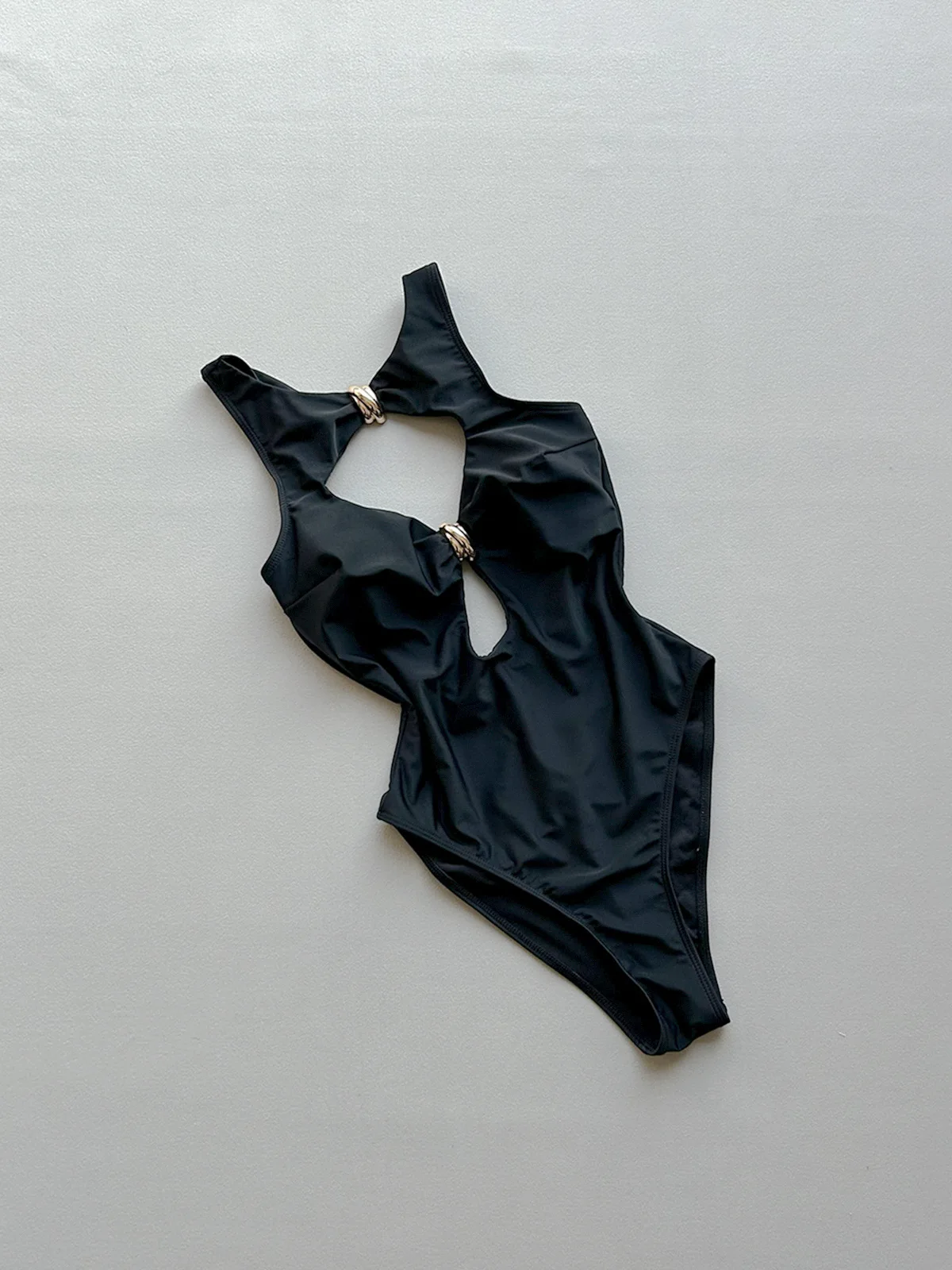 

Сексуальные черные металлические купальники, цельные купальники с вырезами, пляжная одежда, боди, бикини, танкини