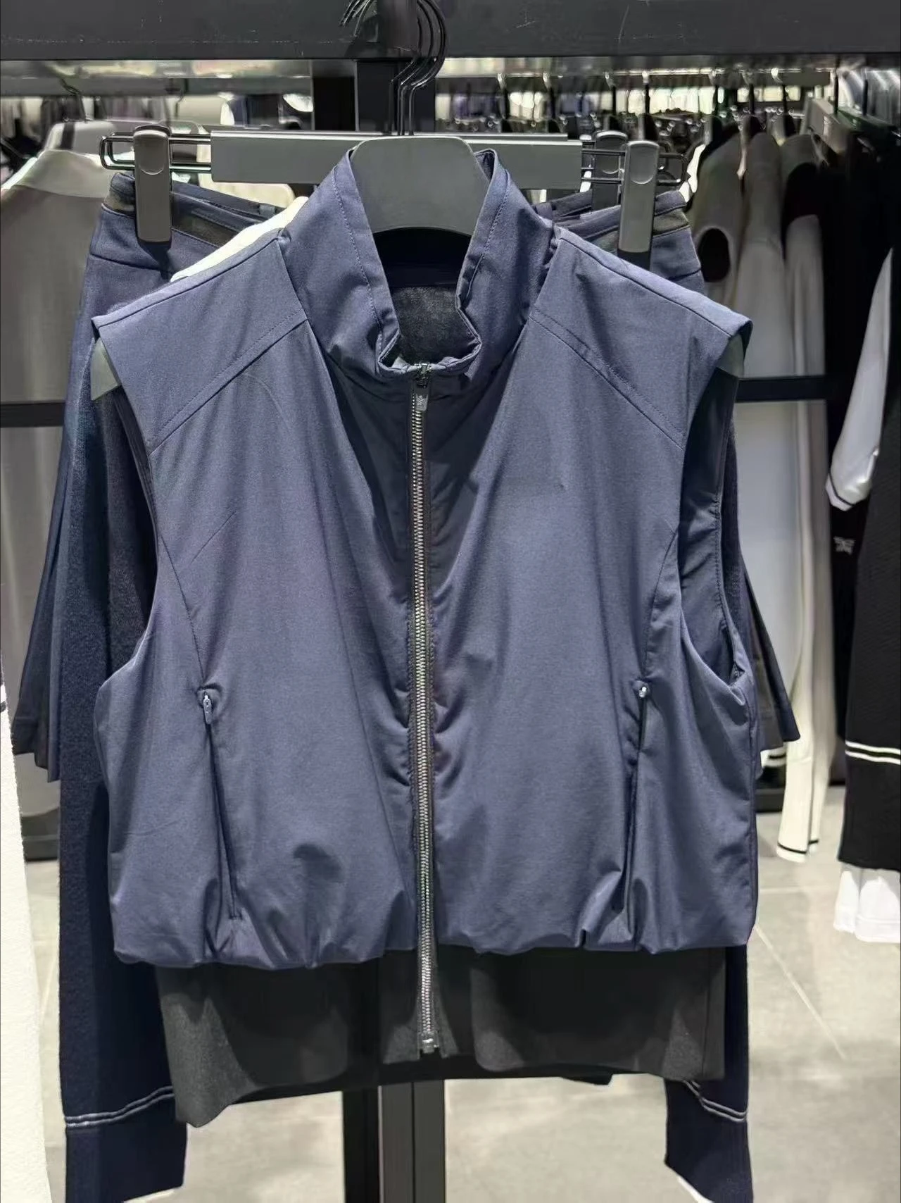 2026 Autumn New Women Golf Vest Zip Stand Collar  Jacket Casual Sport Outerwear Versatile Lightweight Ladies Athletic Waistcoat