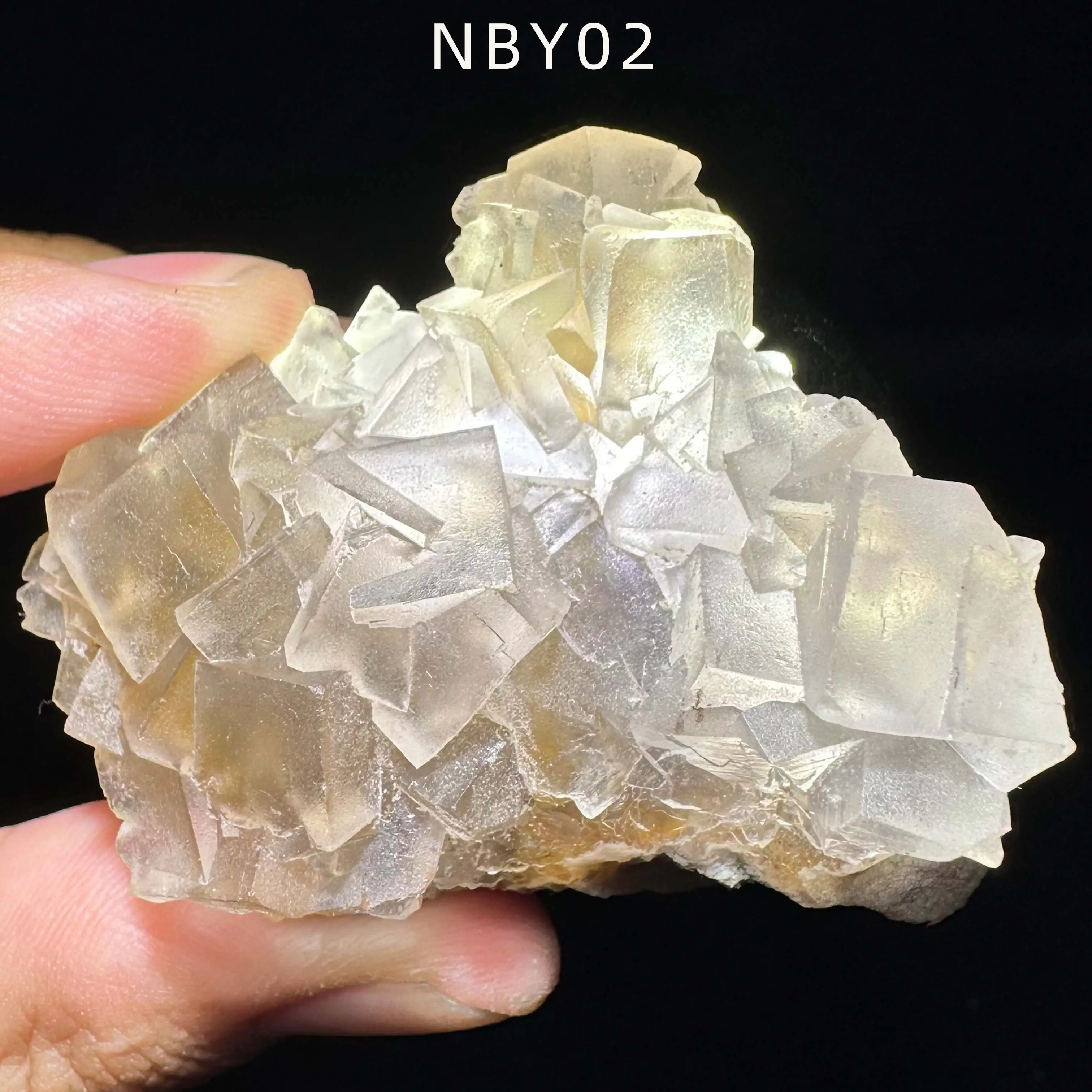 Natural White Fluorite Specimen from Inner Mongolia Transparent Raw Crystal Mineral Stone Collection Teaching Home Decor Healing