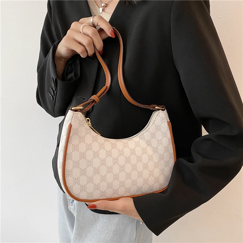 Toptrends French Style Underarm Small Shoulder Bags For Women 2023 Trend Design PU Leather Half Moon Ladies Handbags And Purses