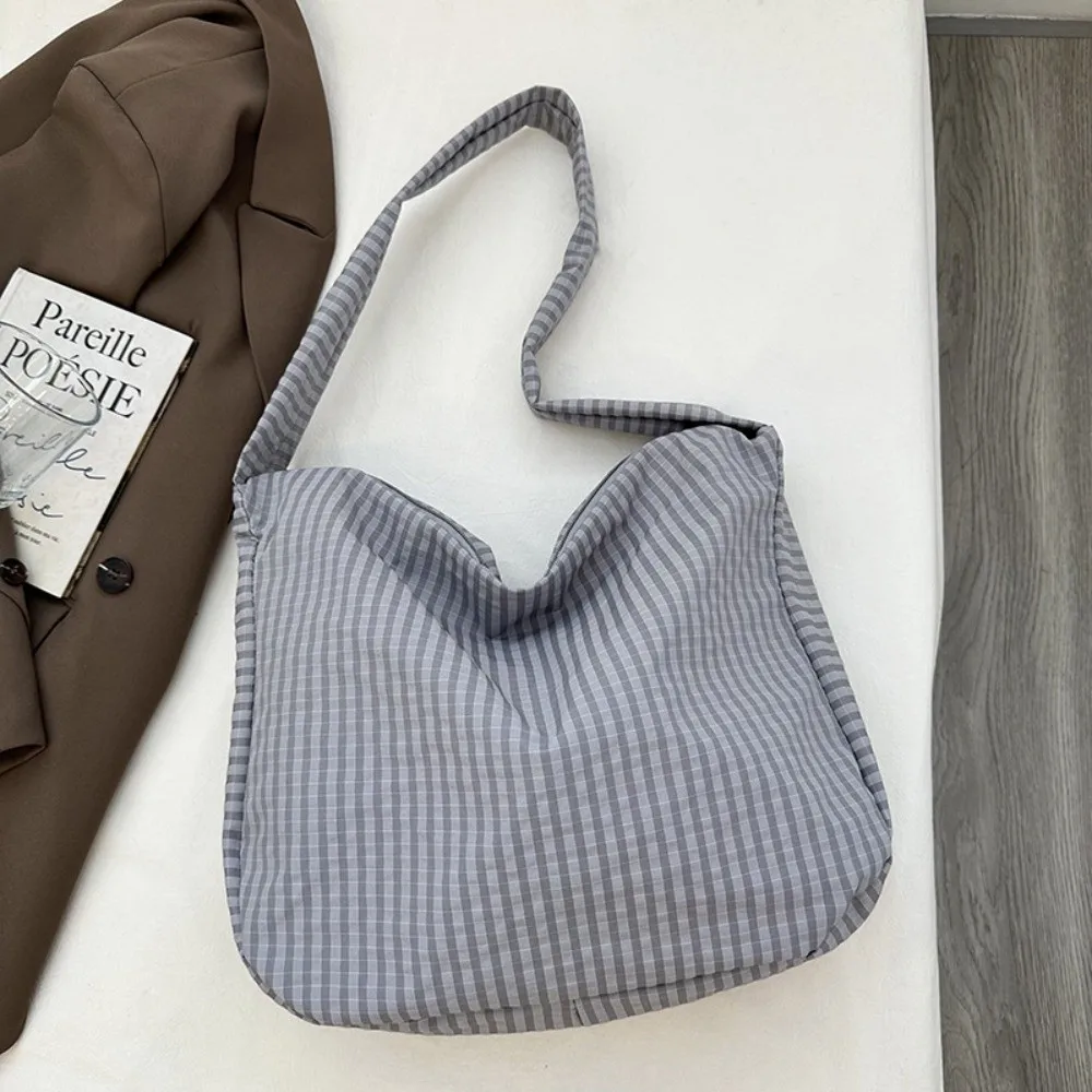 

Casual Nylon Plaid Shoulder Bag Light Weight Casual Striped Tote Bag Large Capacity Commut Crossbody Bags Purse
