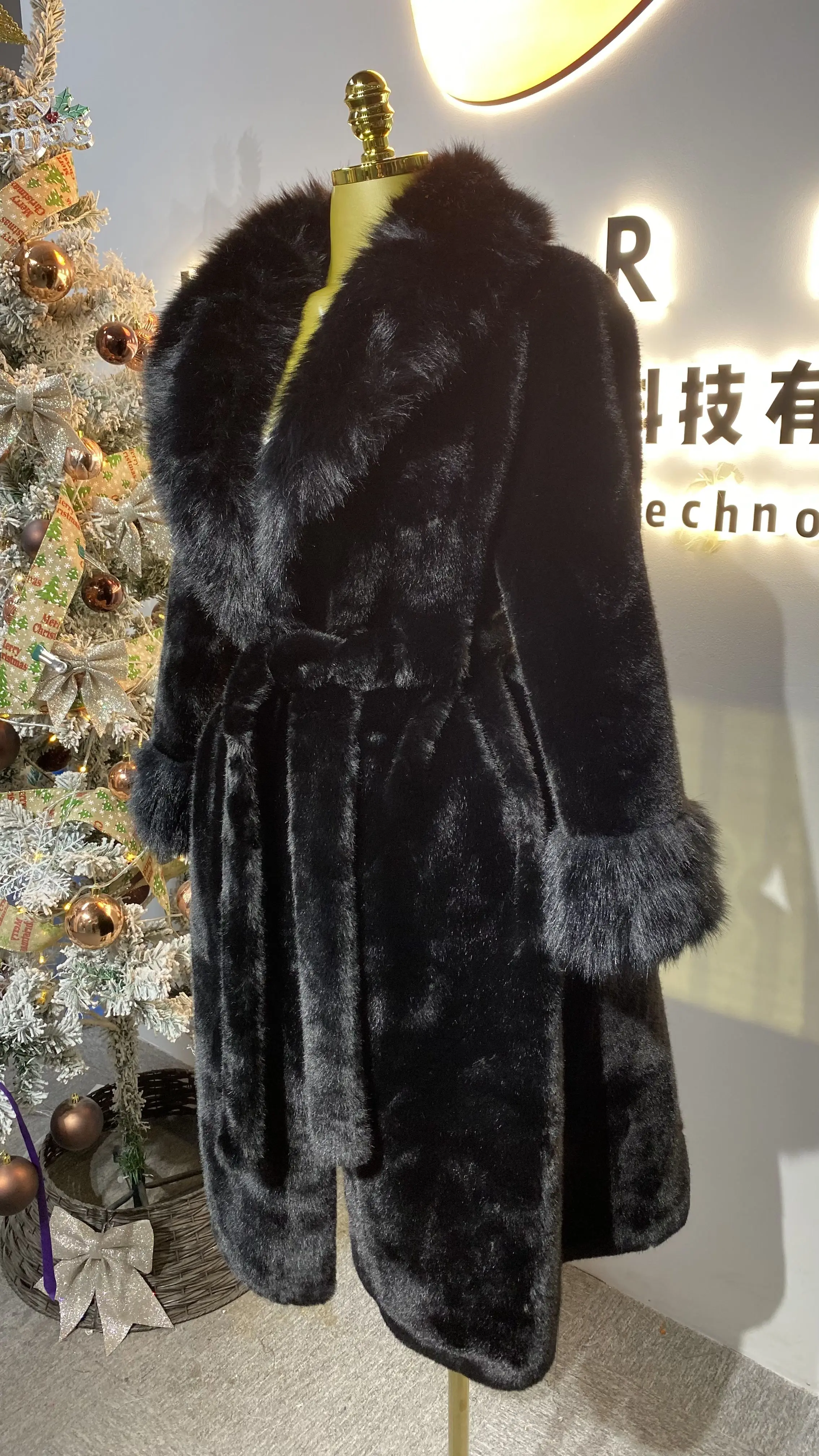 2025 New Design Casual Women's Faux Fur Coat, Winter Warm Plus Size Jacket-GZXX213