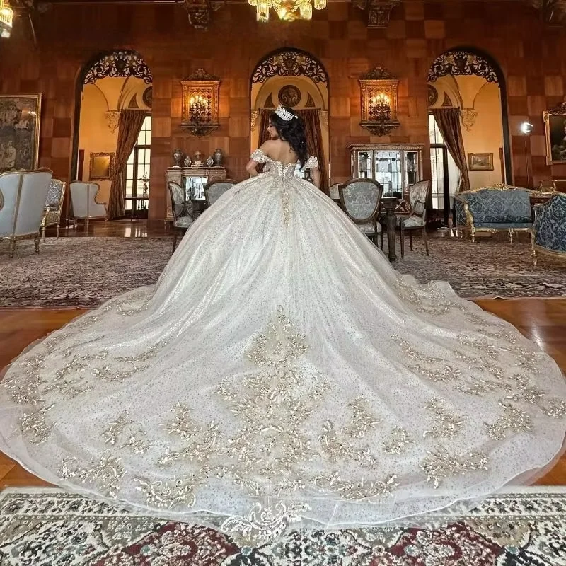 Customized2025 Mexico Champagne Off Shoulder Ball Gown Quinceanera Dresses Bead Appliques For Girls Crystal Birthday Party Gown
