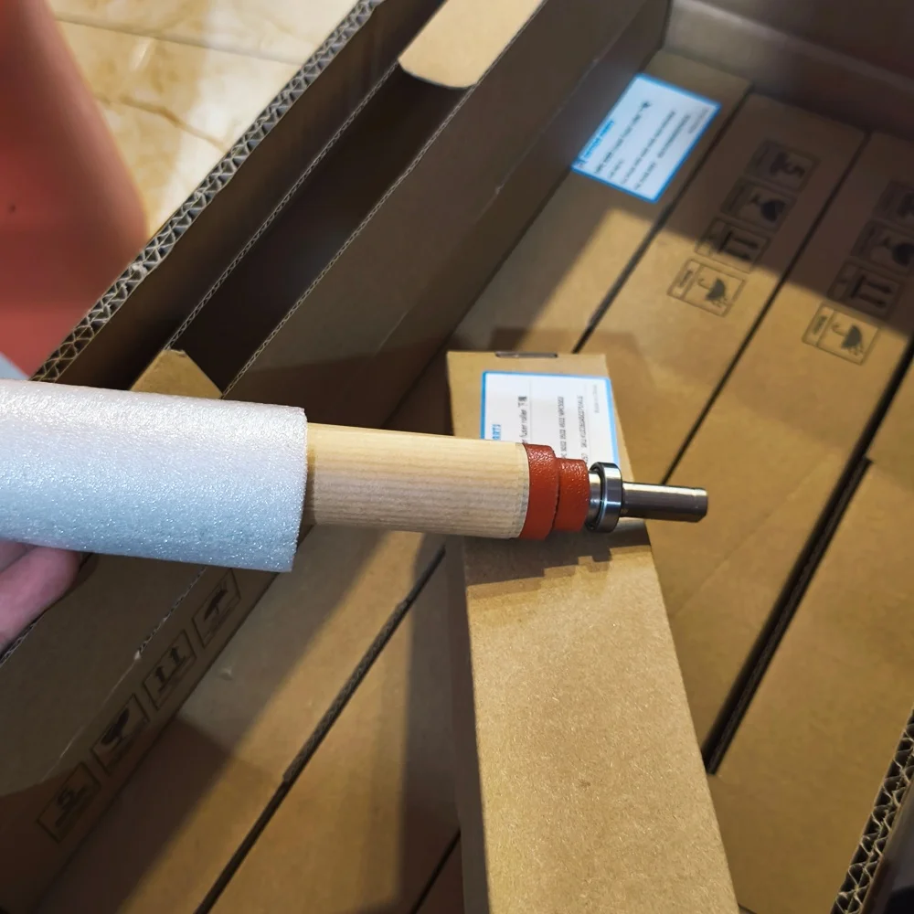 

1pcs D144-4057 D1444057 Lower fuser roller For Ricoh MPC 3002 3502 4502 MPC3002 MPC3502 MPC4502 MPC5502 pressure sleeved roller